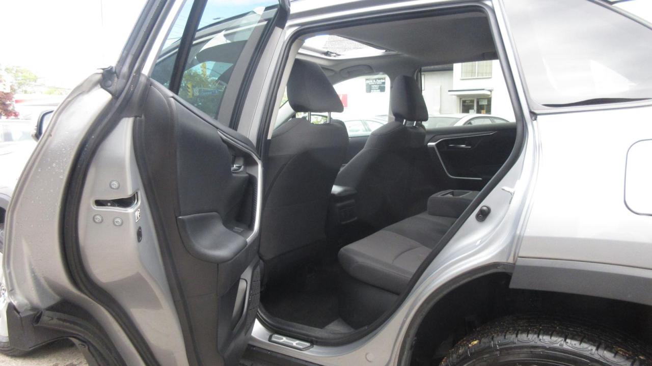 2020 Toyota RAV4 Hybride XLE TI - Photo #20