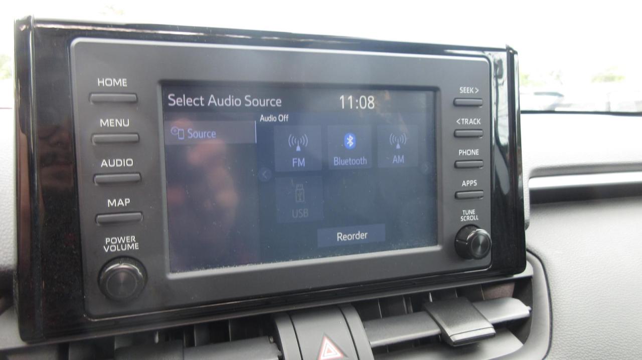 2020 Toyota RAV4 Hybride XLE TI - Photo #18