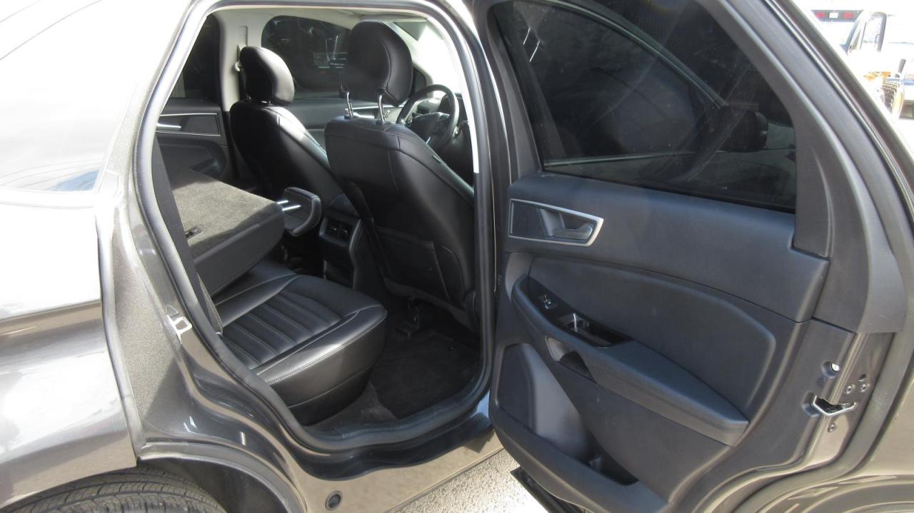 2019 Ford Edge SEL AWD - Photo #21