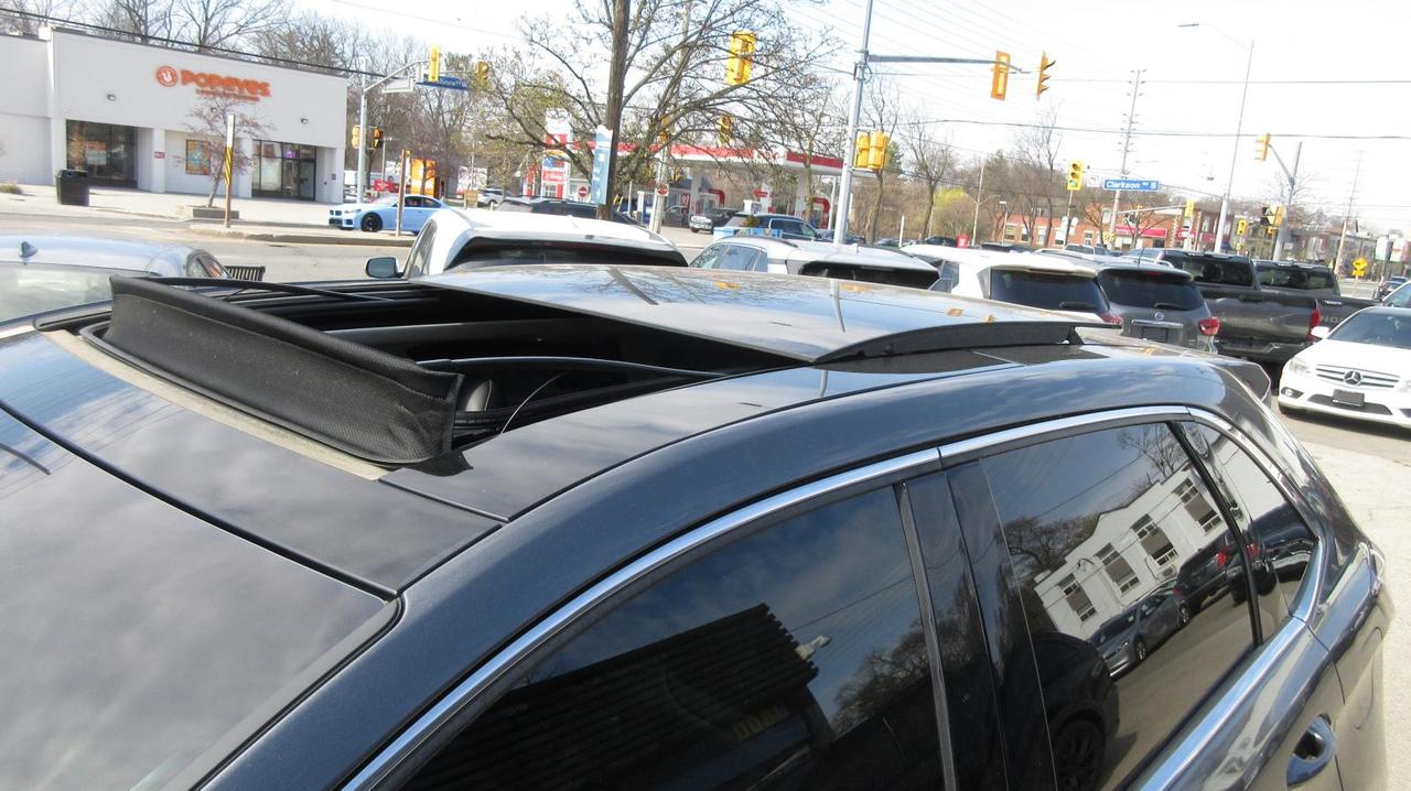 2019 Ford Edge SEL AWD Photo
