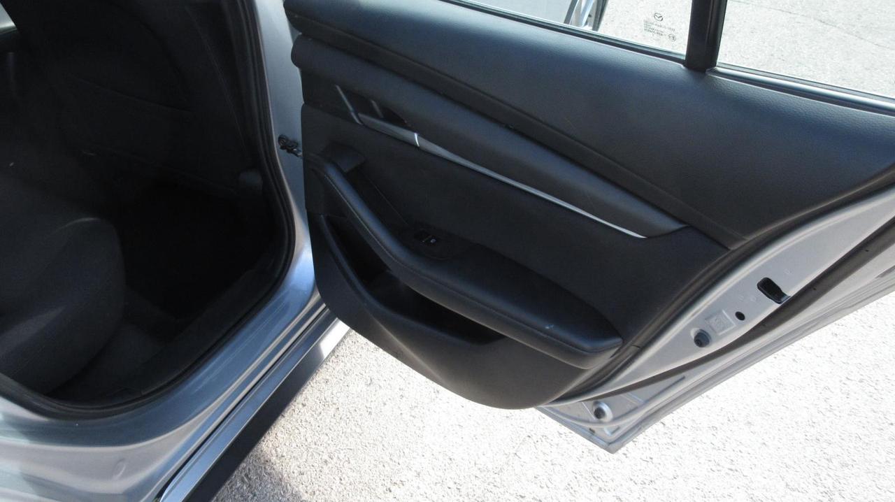 2019 Mazda MAZDA3 GX Auto FWD Photo