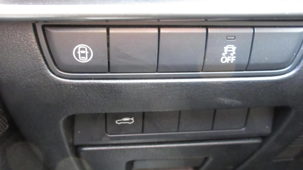 2019 Mazda MAZDA3 GX Auto FWD Photo