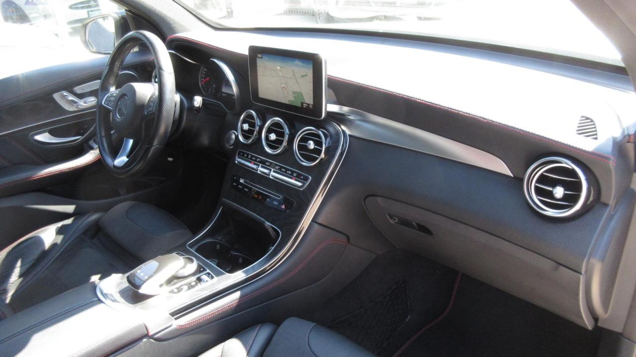2017 Mercedes-Benz GLC 4MATIC 4dr AMG GLC 43 - Photo #32