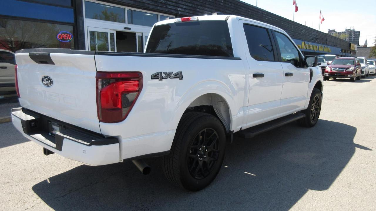 2024 Ford F-150 STX 4WD SuperCrew 5.5' Box Photo4