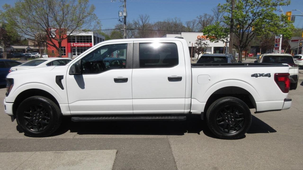 2024 Ford F-150 STX 4WD SuperCrew 5.5' Box - Photo #8