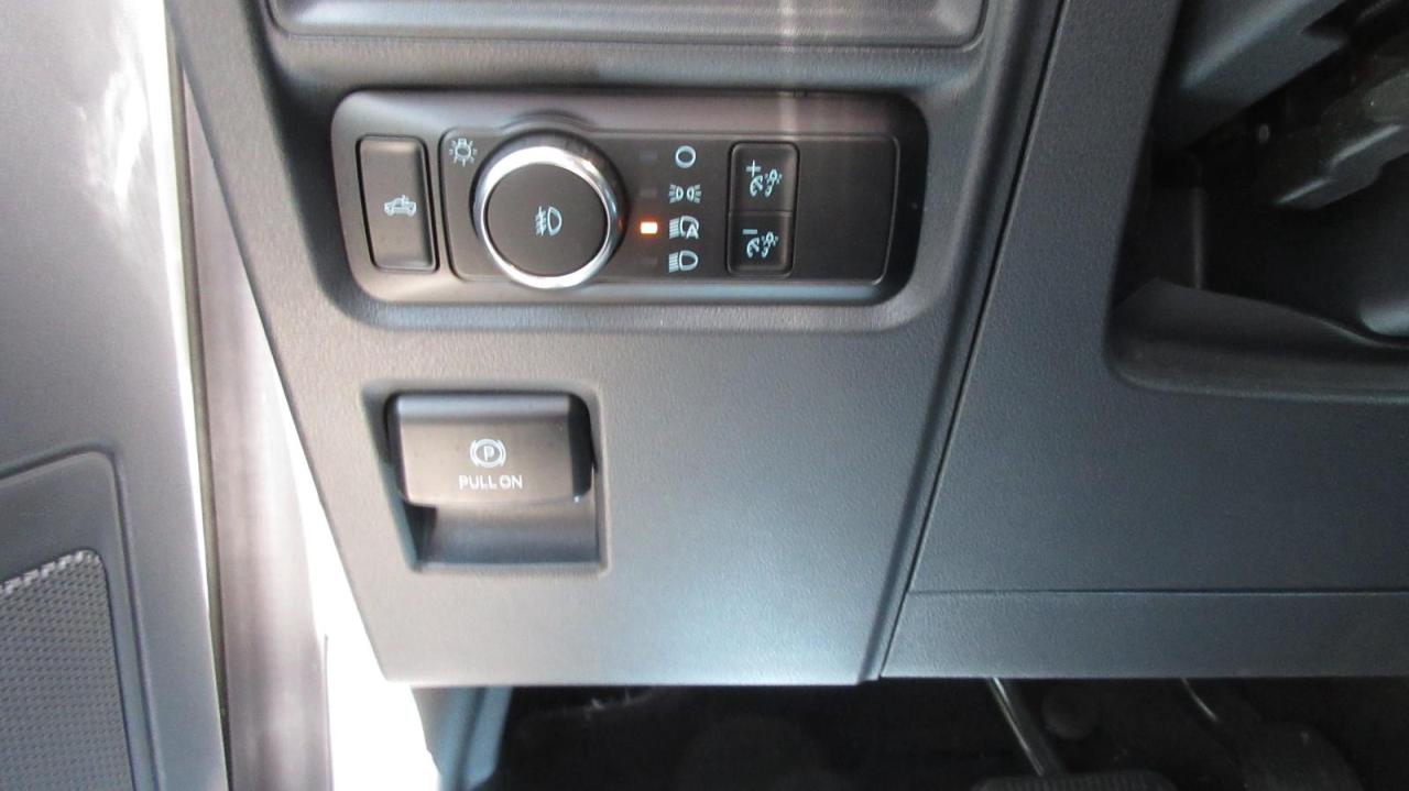 2024 Ford F-150 STX 4WD SuperCrew 5.5' Box - Photo #24