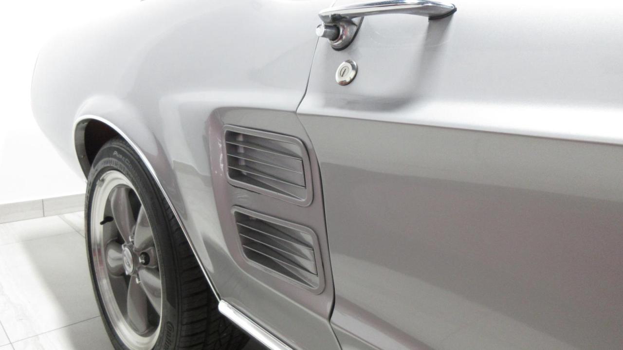 1967 Ford Mustang  - Photo #17