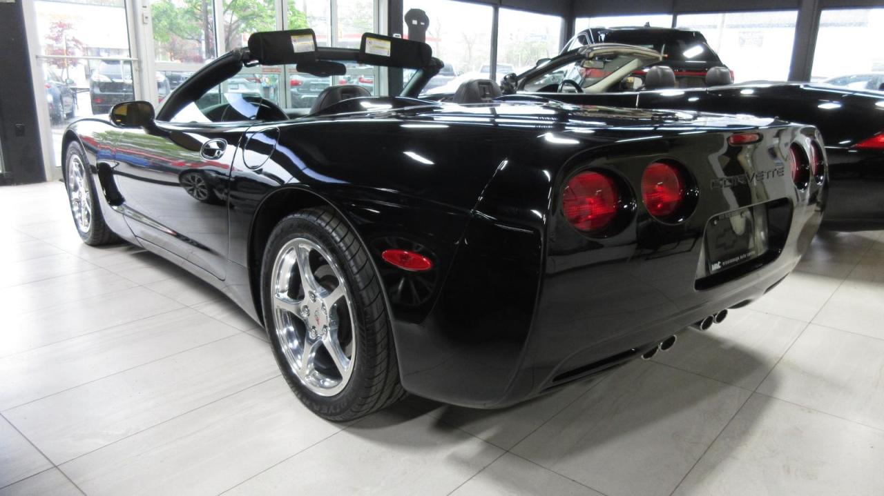 2001 Chevrolet Corvette 2dr Convertible - Photo #4