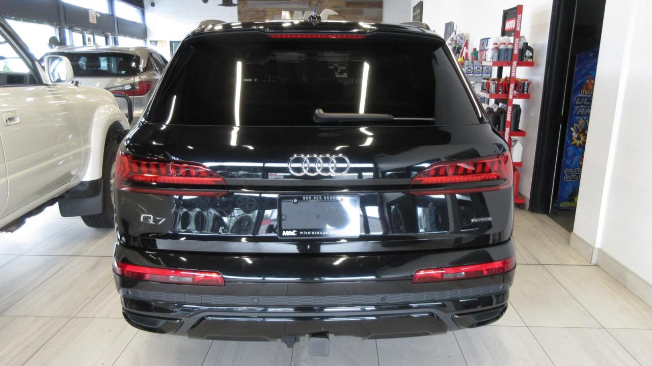 2022 Audi Q7 Progressiv 55 TFSI quattro Photo2