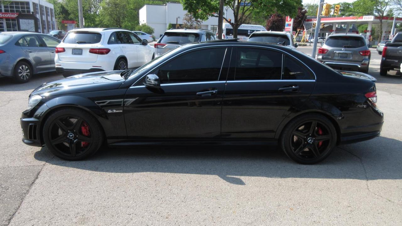 2010 Mercedes-Benz C63 AMG 4dr Sdn C 63 RWD AMG - Photo #5