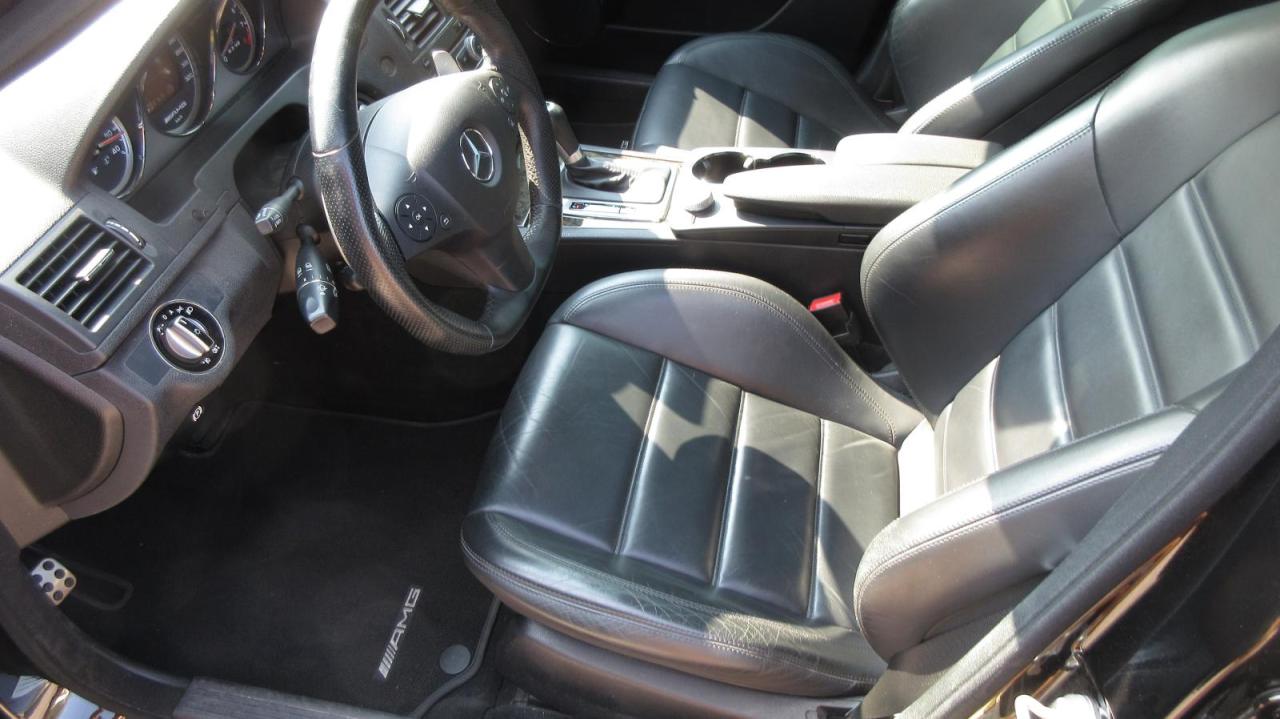 2010 Mercedes-Benz C63 AMG 4dr Sdn C 63 RWD AMG - Photo #30