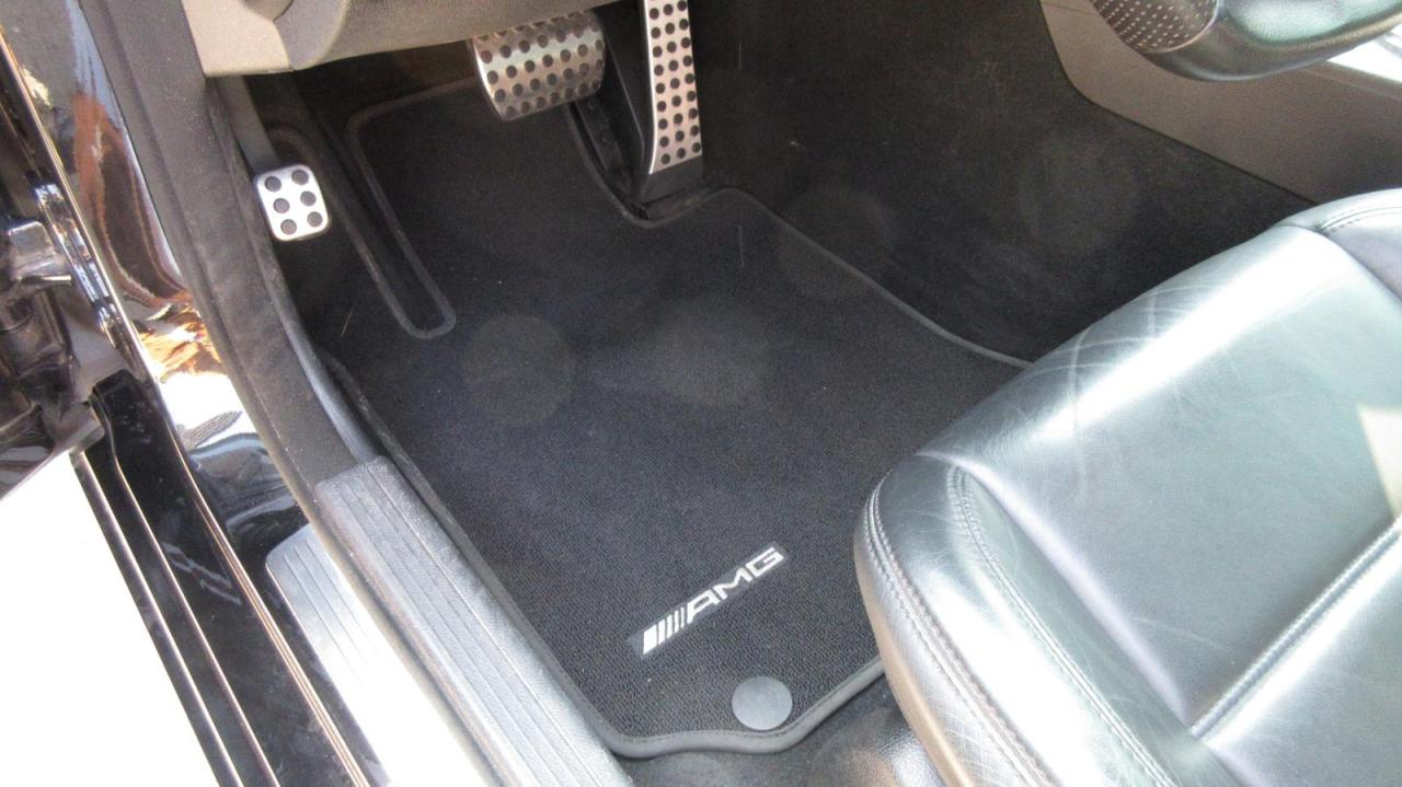 2010 Mercedes-Benz C63 AMG 4dr Sdn C 63 RWD AMG - Photo #29