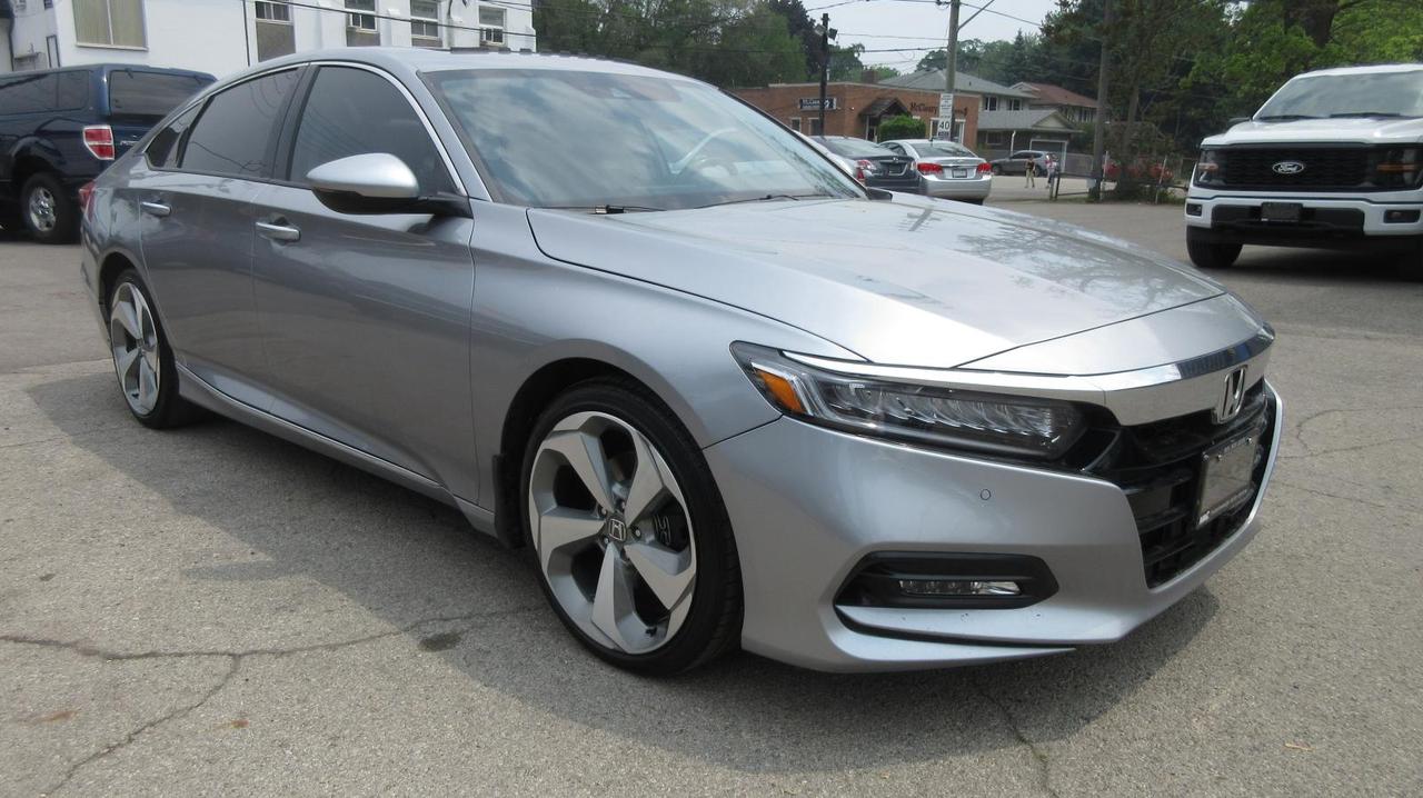 2020 Honda Accord Sedan Touring CVT Photo