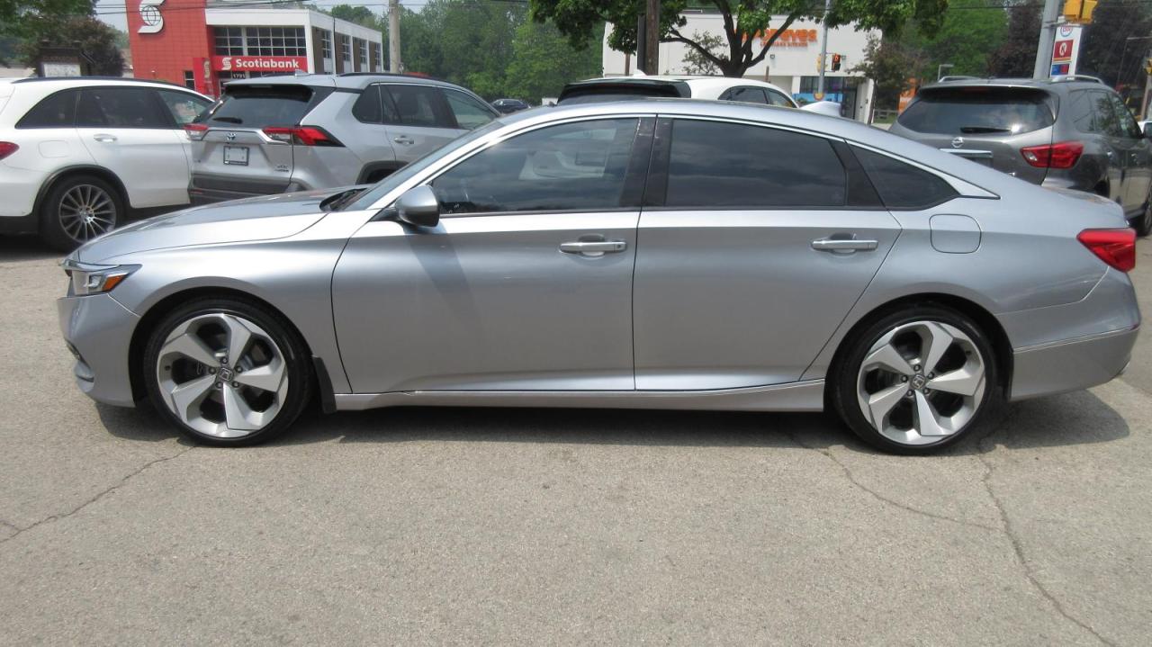 2020 Honda Accord Sedan Touring CVT - Photo #4