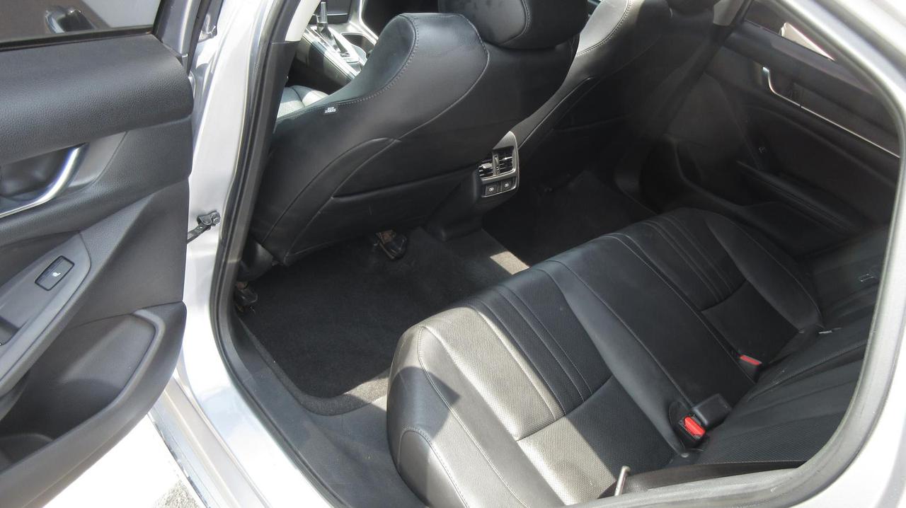 2020 Honda Accord Sedan Touring CVT Photo