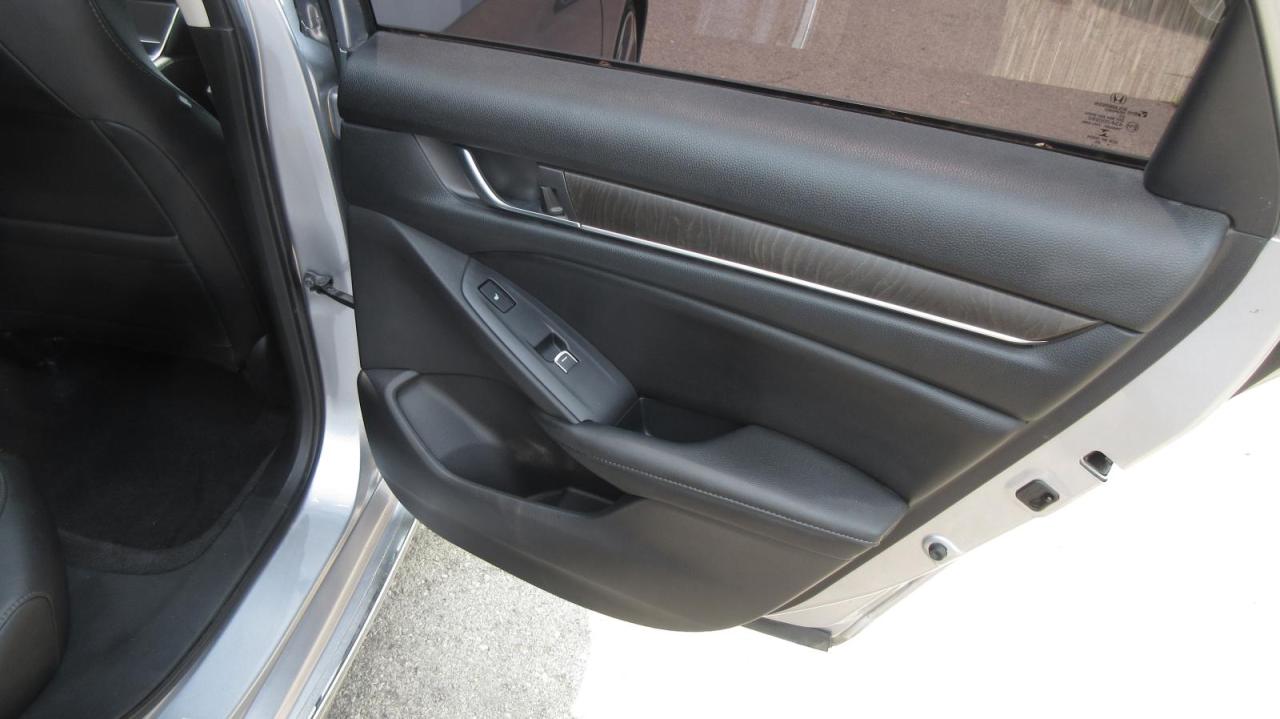 2020 Honda Accord Sedan Touring CVT - Photo #19
