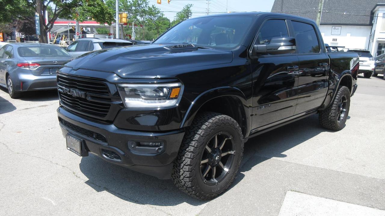 2019 RAM 1500 Limited 4x4 Crew Cab 5'7" Box Photo2