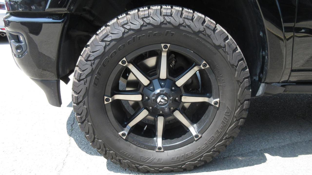2019 RAM 1500 Limited 4x4 Crew Cab 5'7" Box - Photo #10