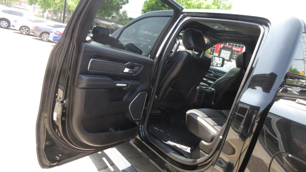 2019 RAM 1500 Limited 4x4 Crew Cab 5'7" Box - Photo #15