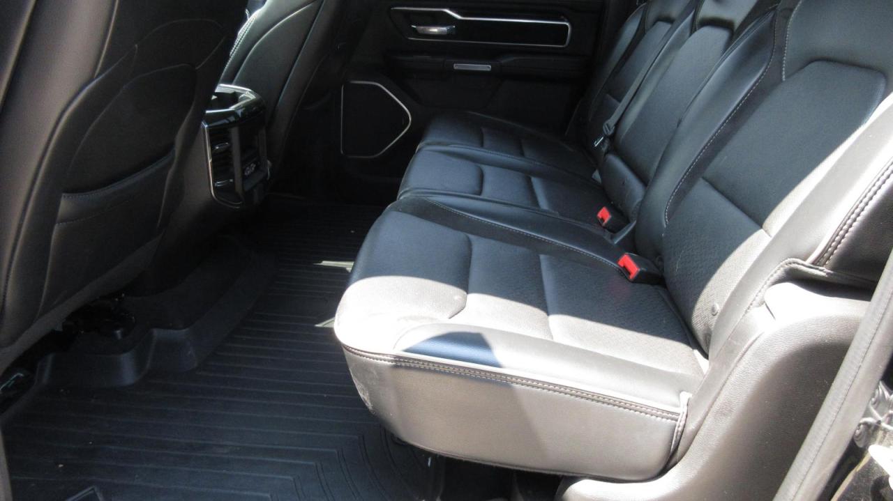 2019 RAM 1500 Limited 4x4 Crew Cab 5'7" Box - Photo #17