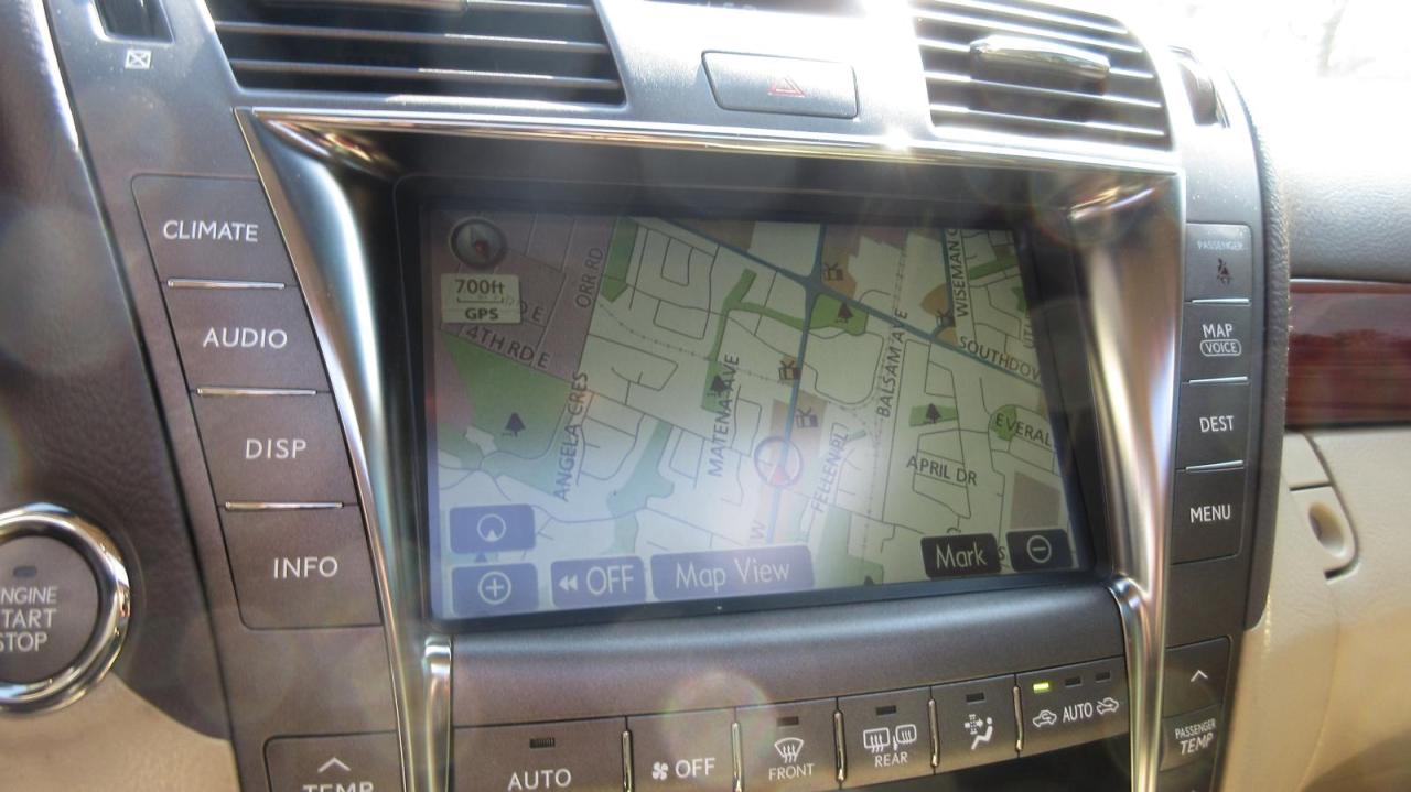 2008 Lexus LS 460 4dr Sdn SWB - Photo #10