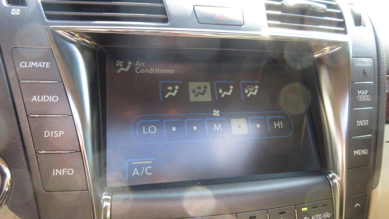 2008 Lexus LS 460 4dr Sdn SWB - Photo #12