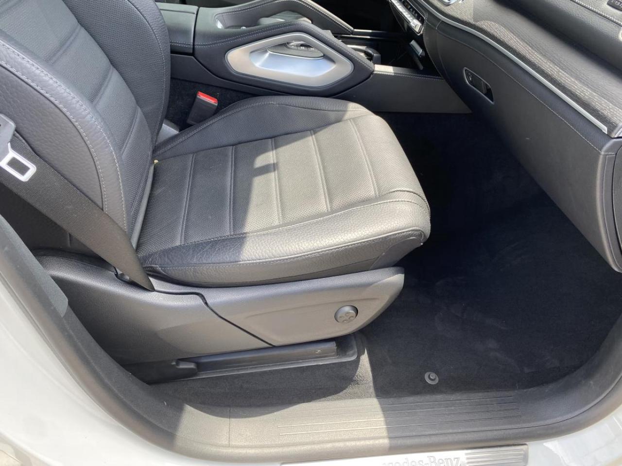 2022 Mercedes-Benz GLS450 GLS 450 4MATIC SUV - Photo #28