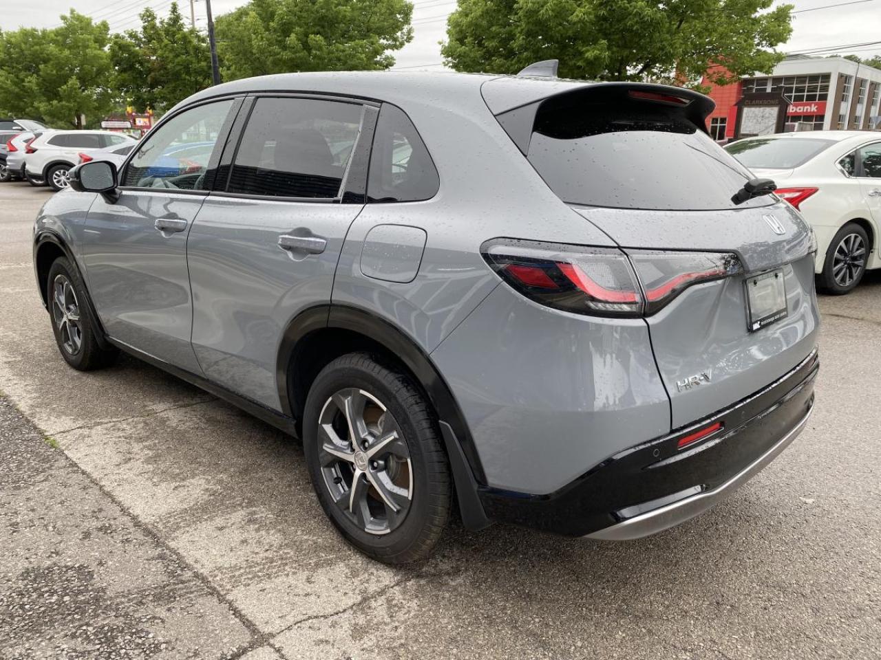 2024 Honda HR-V Ex-L Navi Awd Cvt Photo2