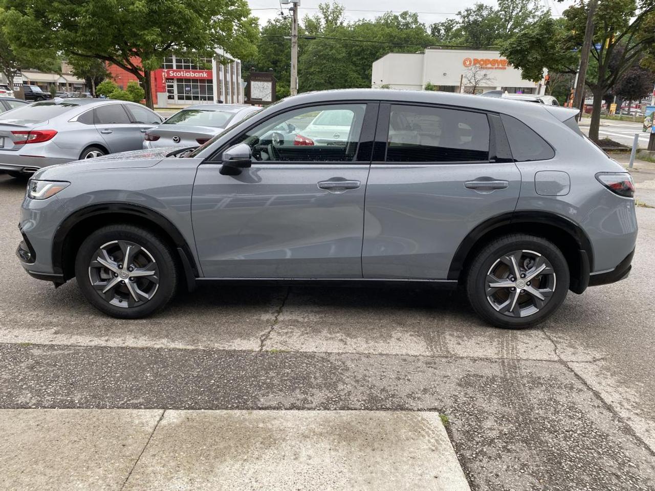 2024 Honda HR-V EX-L NAVI Photo