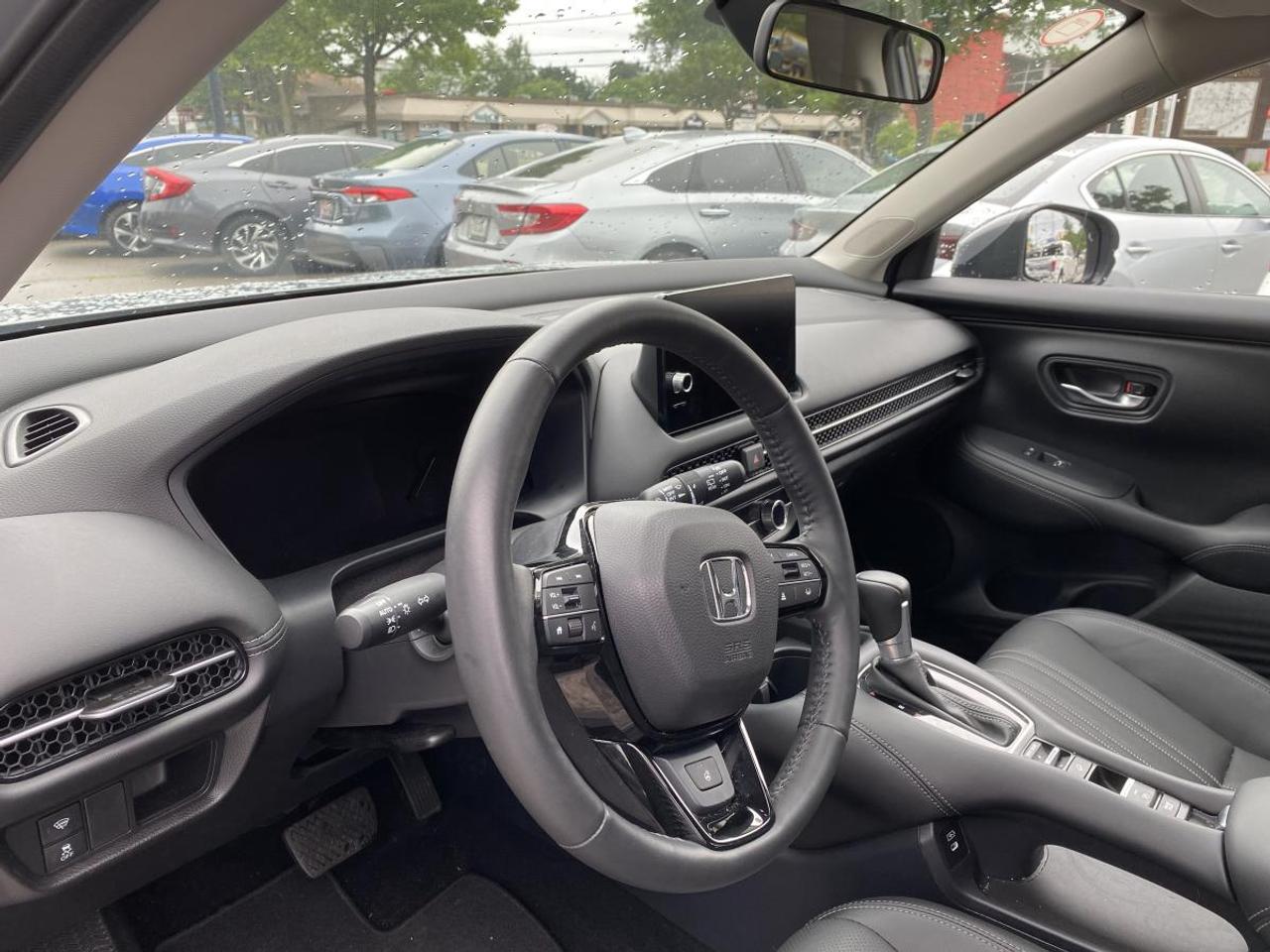 2024 Honda HR-V EX-L NAVI Photo