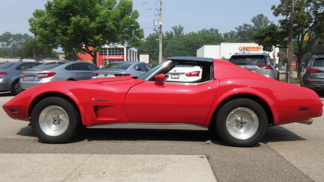 1975 Chevrolet Corvette Stingray - Photo #8