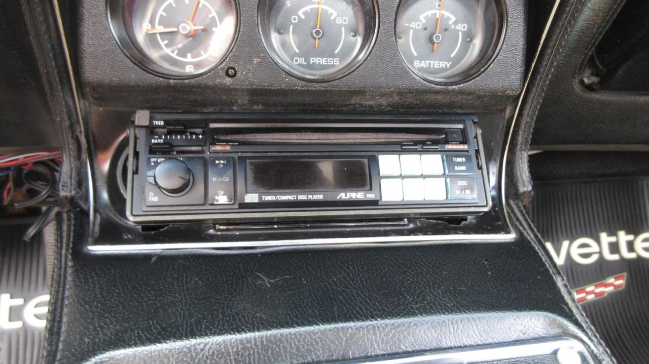 1975 Chevrolet Corvette Stingray - Photo #15