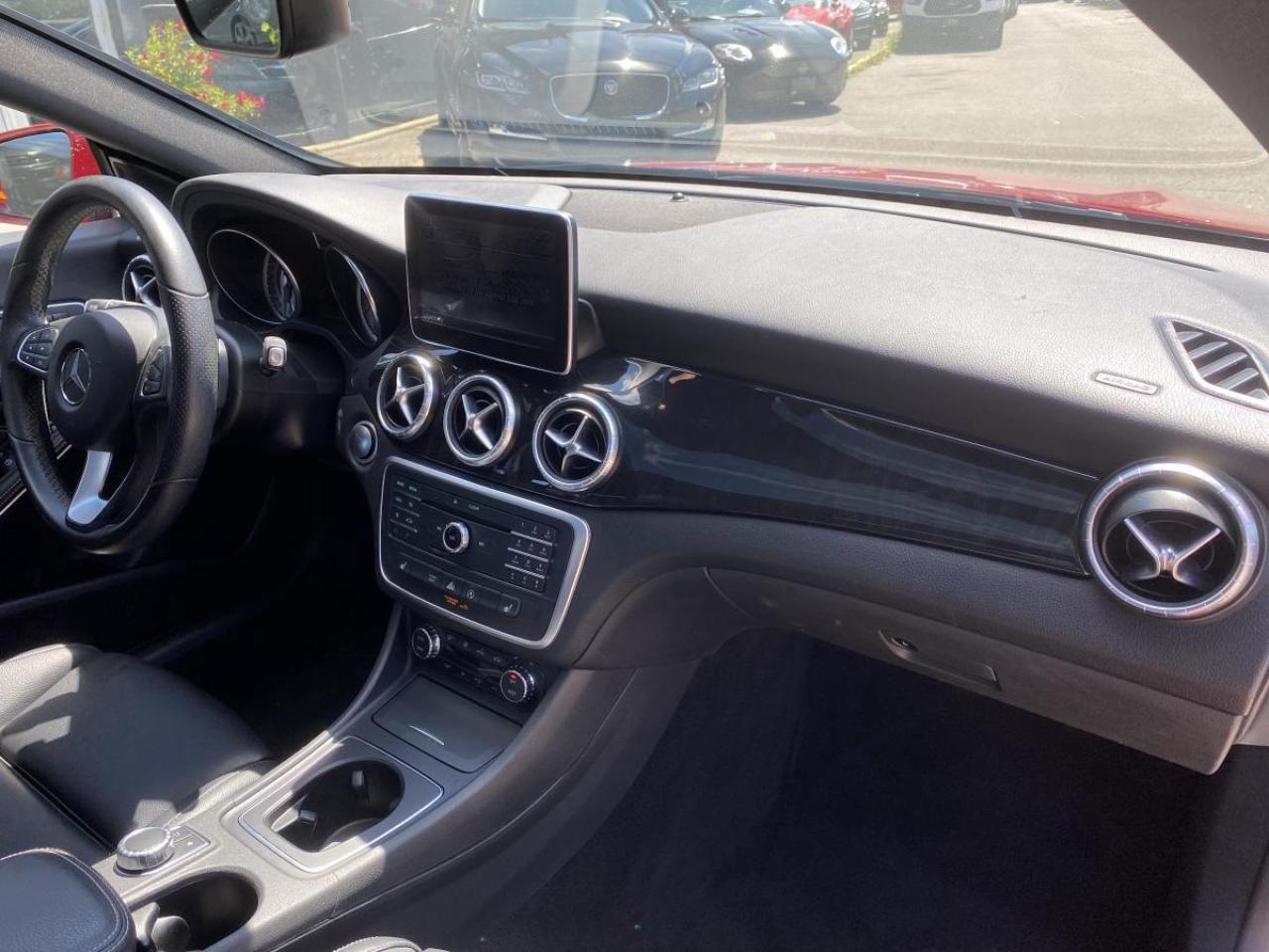 2016 Mercedes-Benz CLA250 4dr Sdn CLA 250 4MATIC - Photo #22