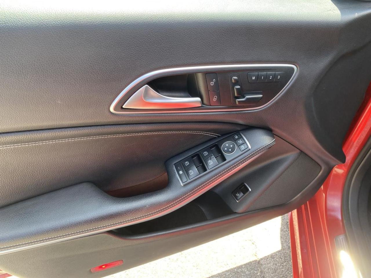 2016 Mercedes-Benz CLA250 4dr Sdn CLA 250 4MATIC - Photo #24