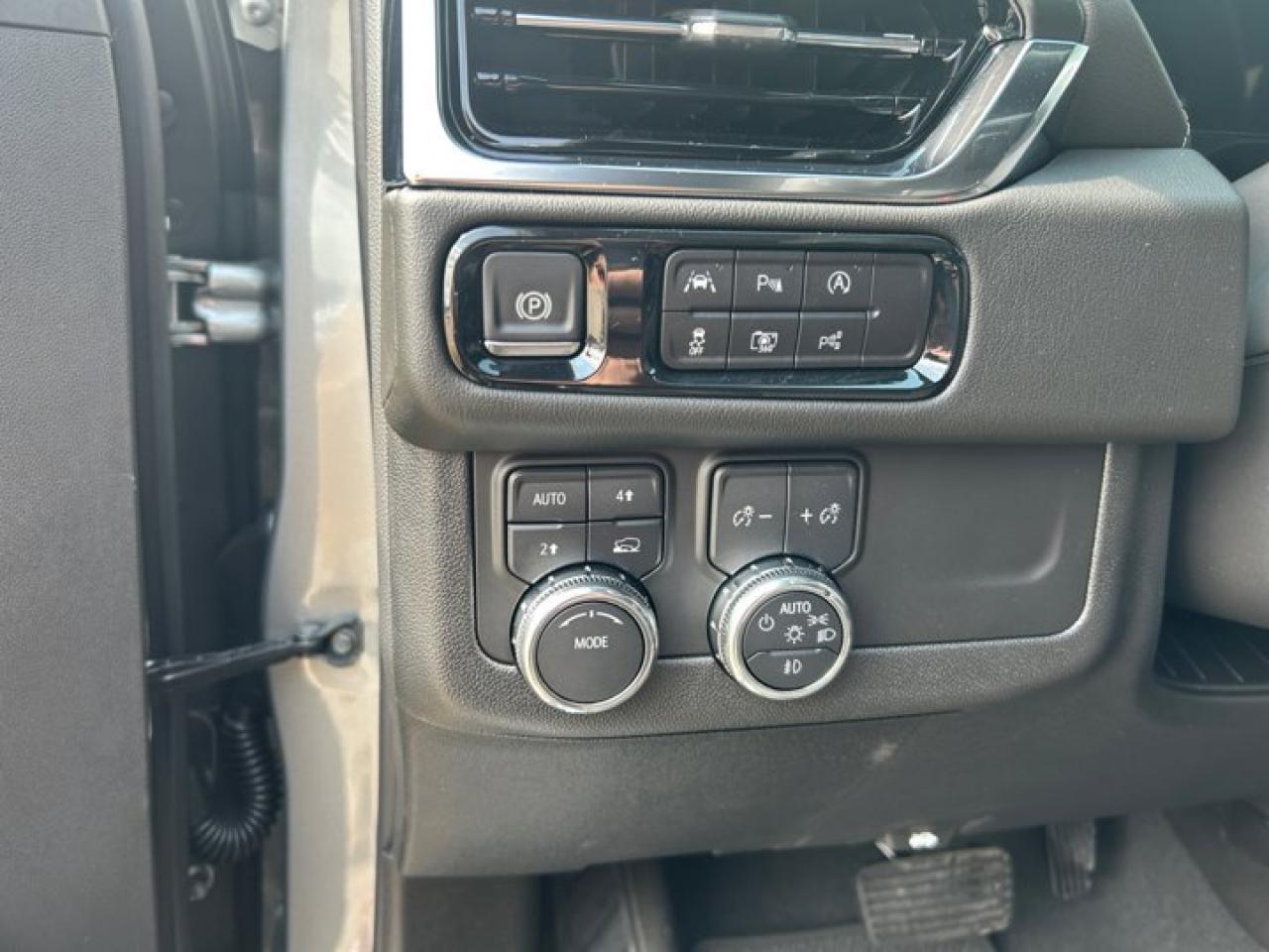 12769064