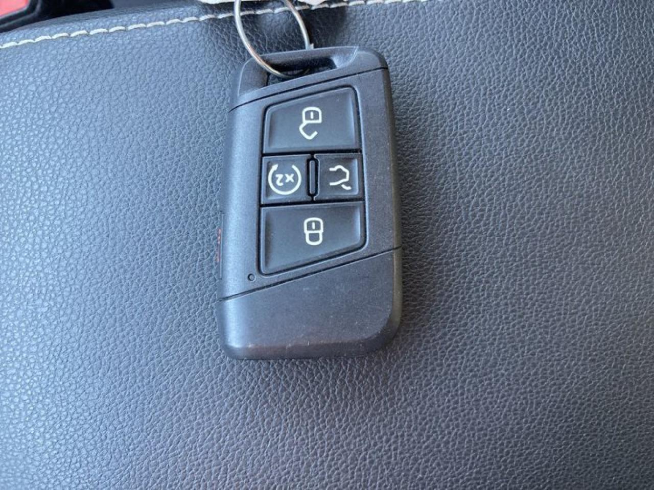 2023 Volkswagen Tiguan Comfortline | AWD | Leather | Heated Seats Photo