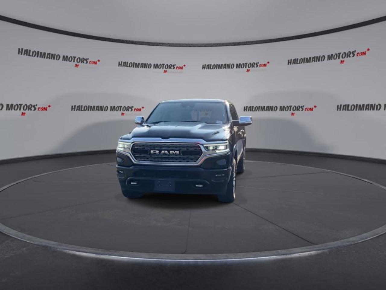 2022 RAM 1500 Limited 4X4| PANORAMIC ROOF | FACTORY REMOTE START | HEATED SEATS | FACTORY REMOTE START Photo