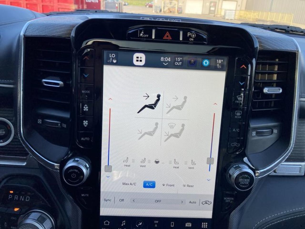 2022 RAM 1500 Limited 4X4| PANORAMIC ROOF | FACTORY REMOTE START | HEATED SEATS | FACTORY REMOTE START Photo