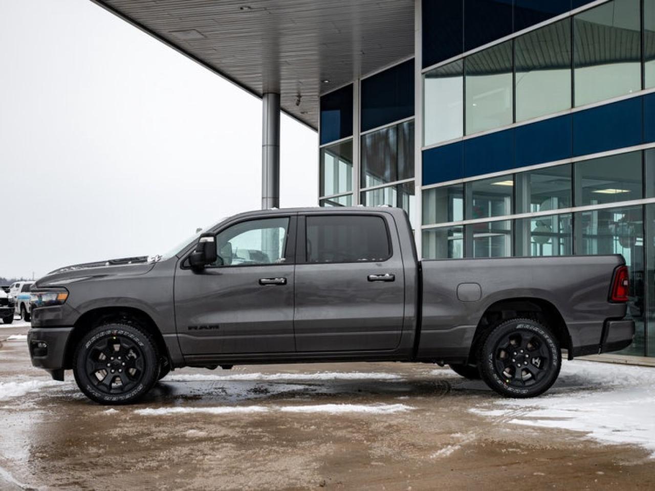 2026 RAM 1500 SPORT Photo4