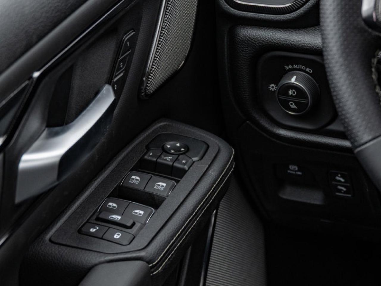 2026 RAM 1500 SPORT Photo