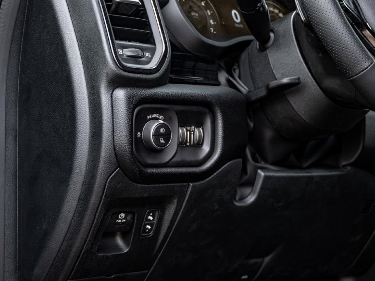 2026 RAM 1500 SPORT Photo