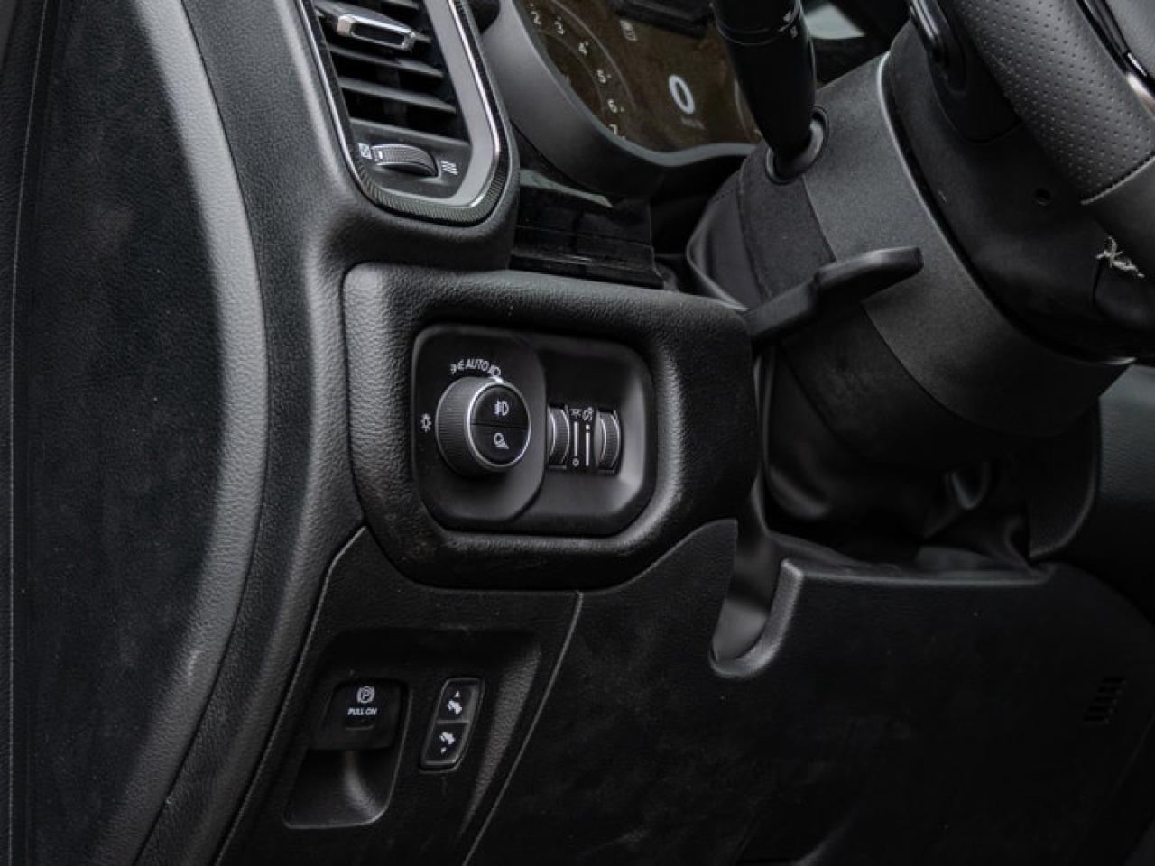 2026 RAM 1500 SPORT Photo