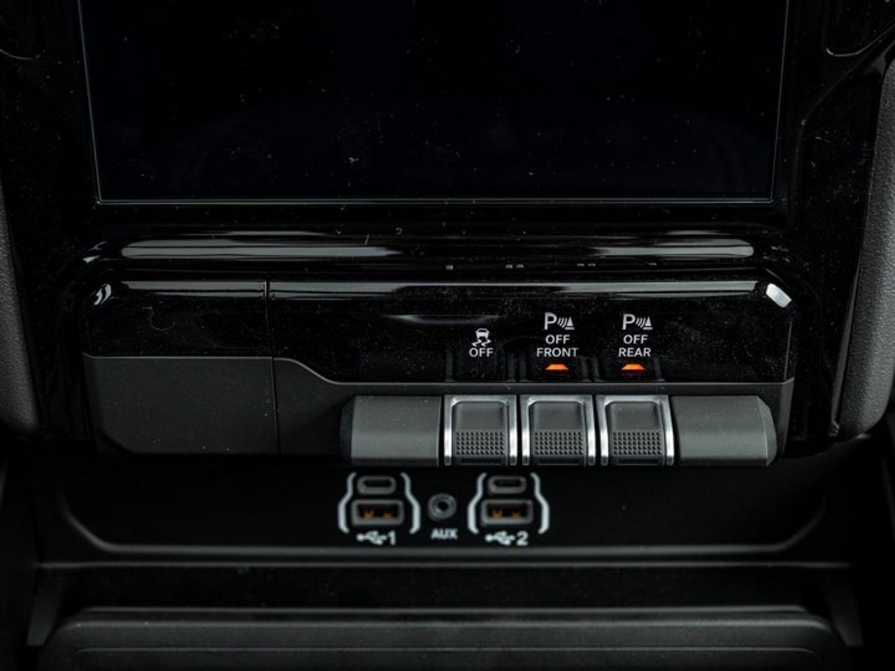 2026 RAM 1500 SPORT Photo