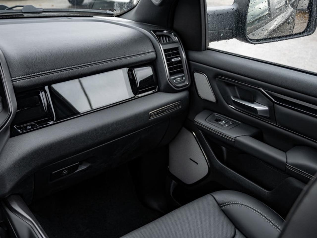 2026 RAM 1500 SPORT Photo