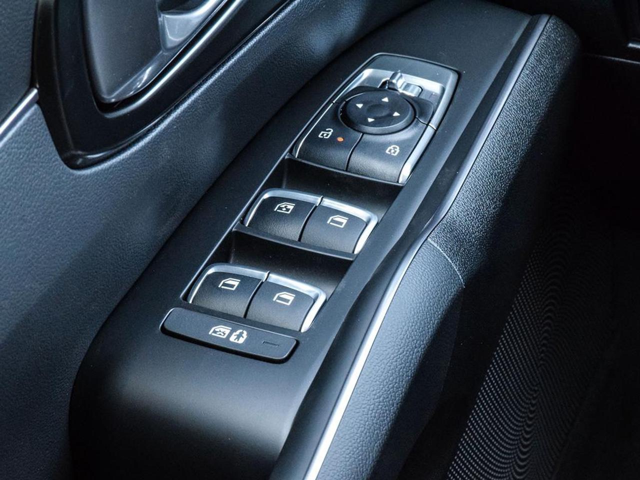 2025 Kia Sorento PLUG-IN HYBRID EX Photo