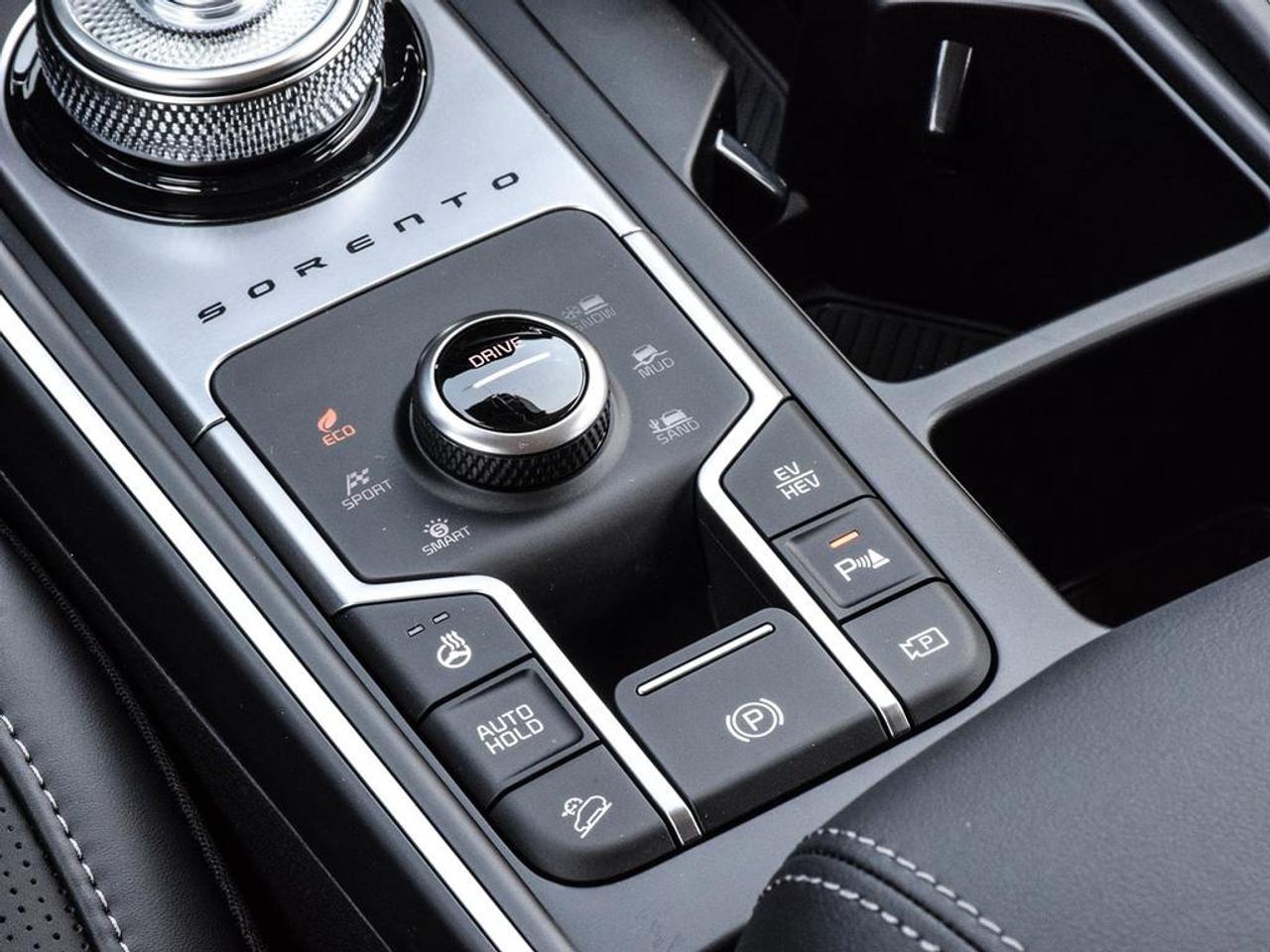 2025 Kia Sorento PLUG-IN HYBRID EX Photo