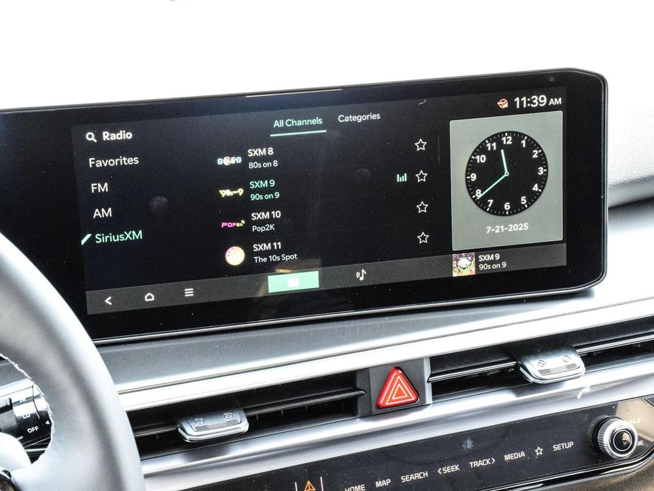 2025 Kia Sorento PLUG-IN HYBRID EX Photo