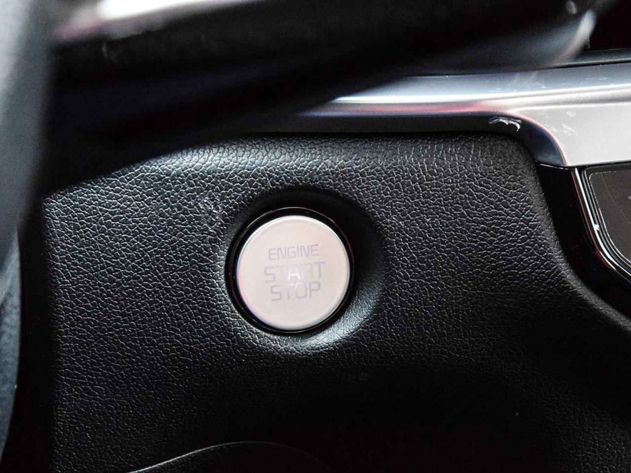 2025 Kia Sorento PLUG-IN HYBRID EX Photo