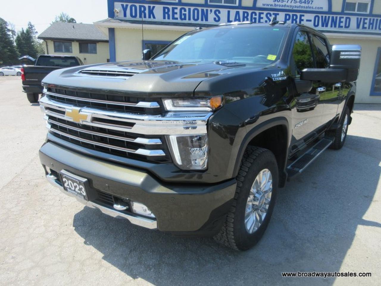 Used 2023 Chevrolet Silverado 2500 3/4 TON HIGH-COUNTRY-MODEL 5 PASSENGER 6.6L - DURAMAX.. 4X4.. CREW-CAB.. 6.6-BOX.. NAVIGATION.. SUNROOF.. LEATHER.. HEATED/AC SEATS.. POWER MIRRORS.. for sale in Bradford, ON