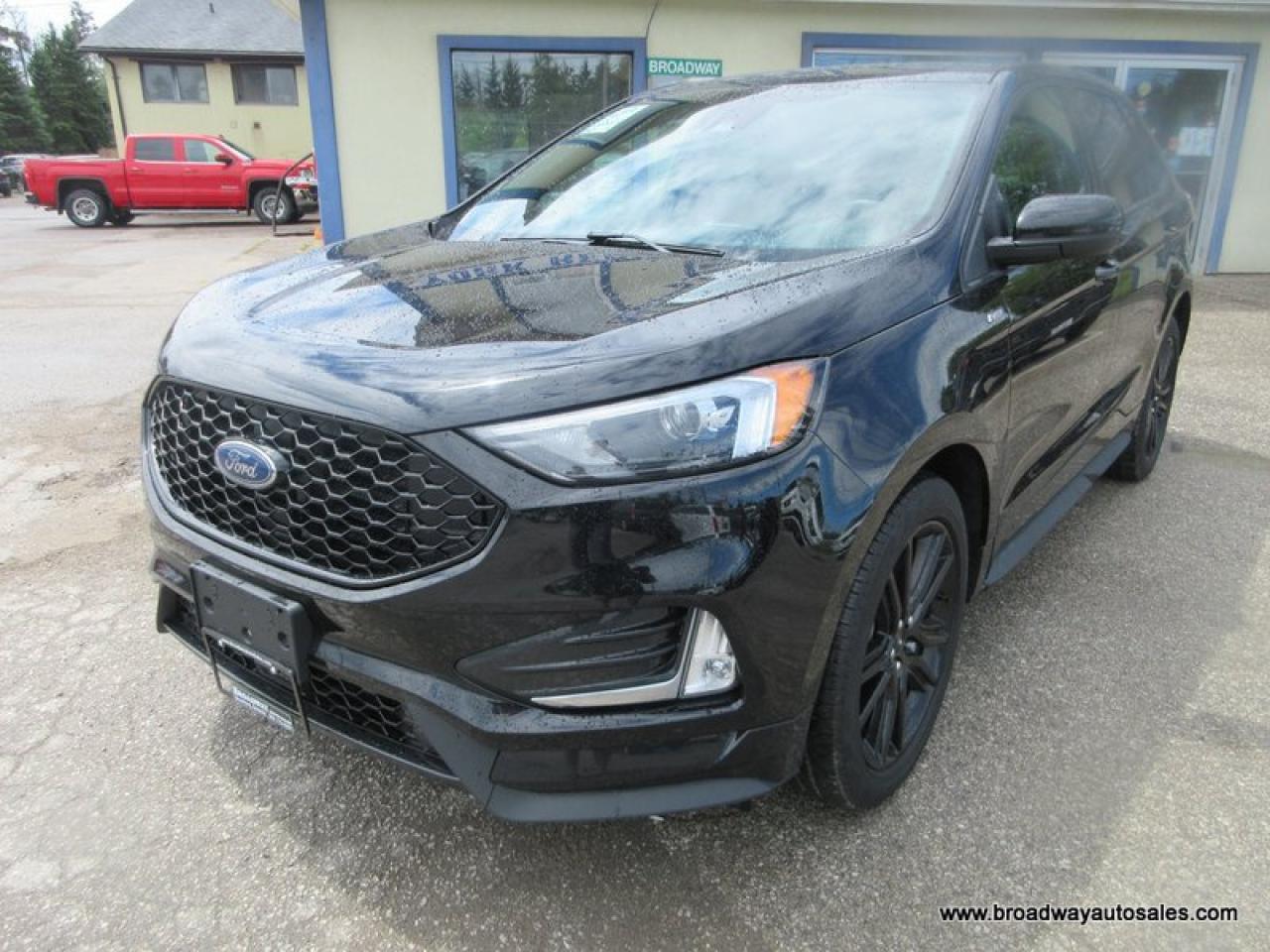 Used 2022 Ford Edge ALL-WHEEL DRIVE ST-LINE-VERSION 5 PASSENGER 2.0L - DOHC.. PANORAMIC SUNROOF.. HEATED SEATS & WHEEL.. BACK-UP CAMERA.. POWER TAILGATE.. for sale in Bradford, ON